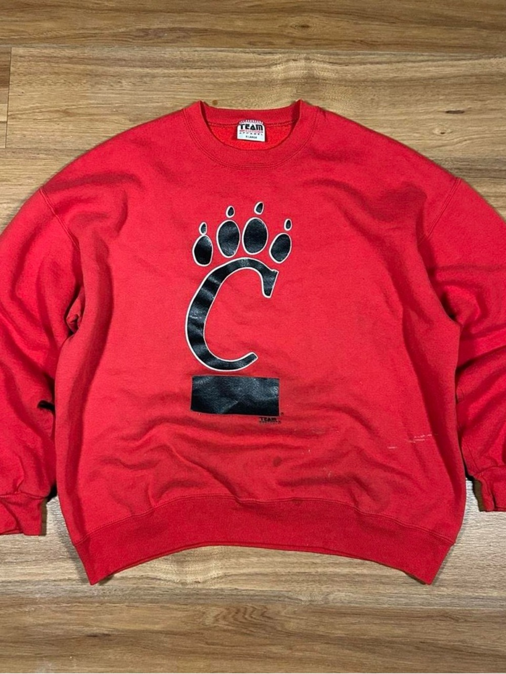 Vintage University of Cincinnati Bearcats Red XL Crewneck Sweatshirt